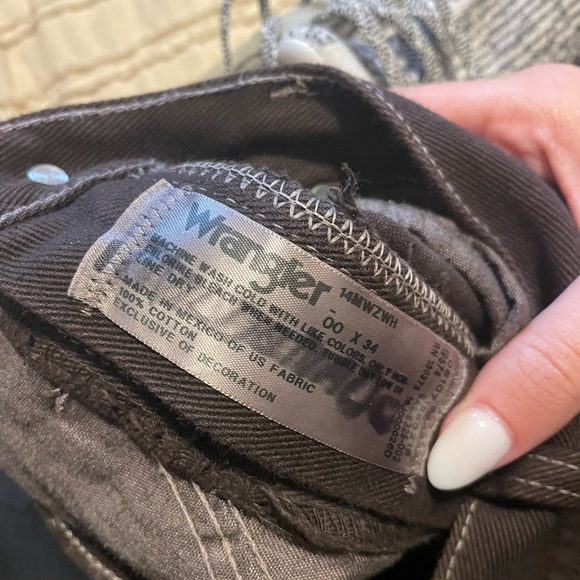 Vintage wranglers - Picture 5 of 5